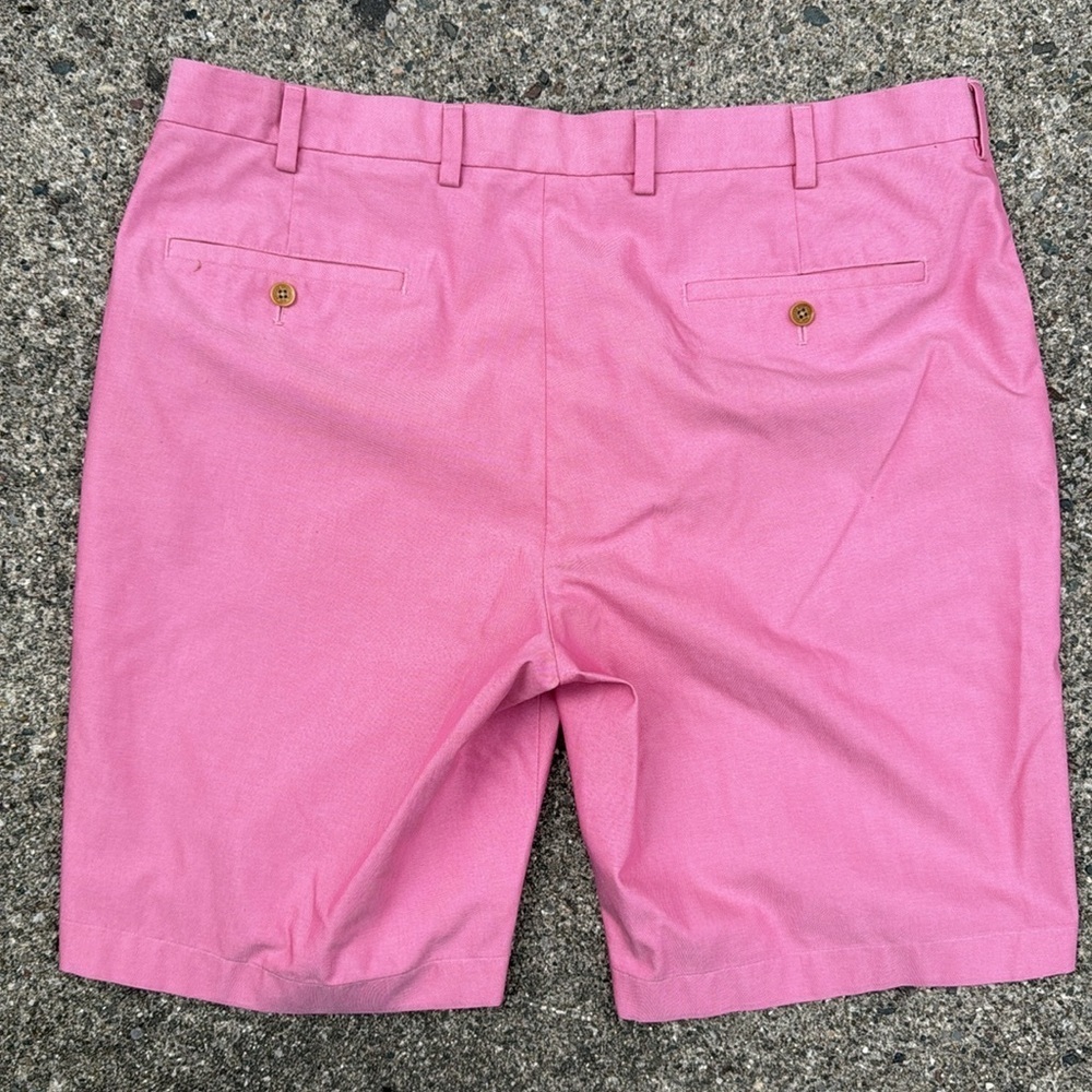 Brooks Brothers Pink 10" Bermuda Shorts 100% Cotton Men's 40" Waist - Picture 2 of 5